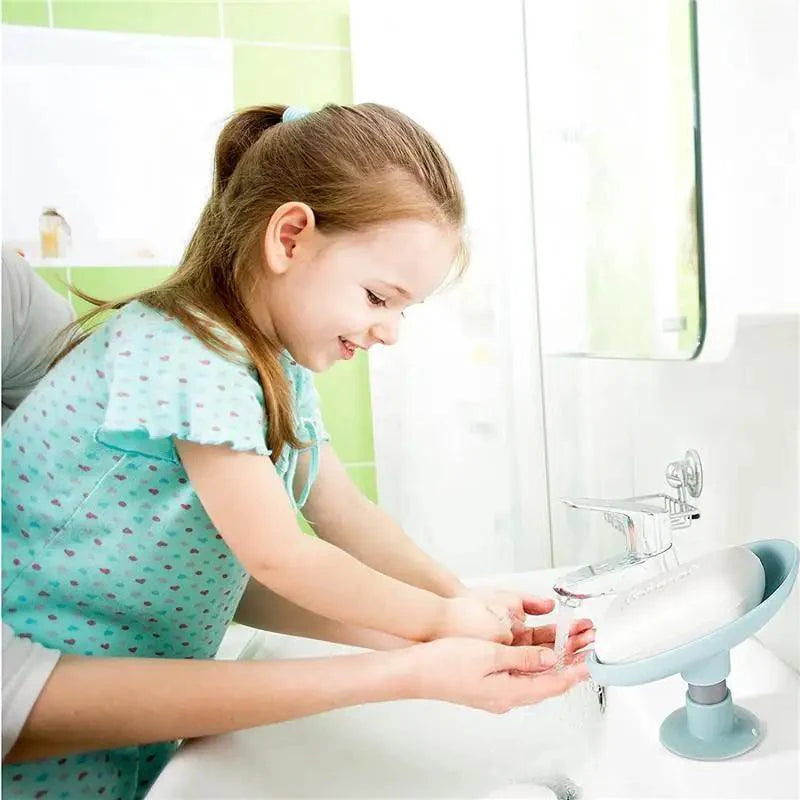 Leaf Shape Self-Draining Soap Dish with Suction Cup